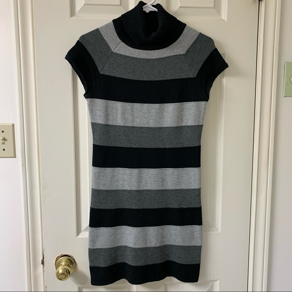 🌷3 for$25🌷Xhilaration, US M, Black & Grey Stripe Bodycon Turtleneck Knit Dress - Picture 3 of 9